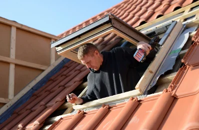 Pose de fenêtres de toit Velux à Halsou